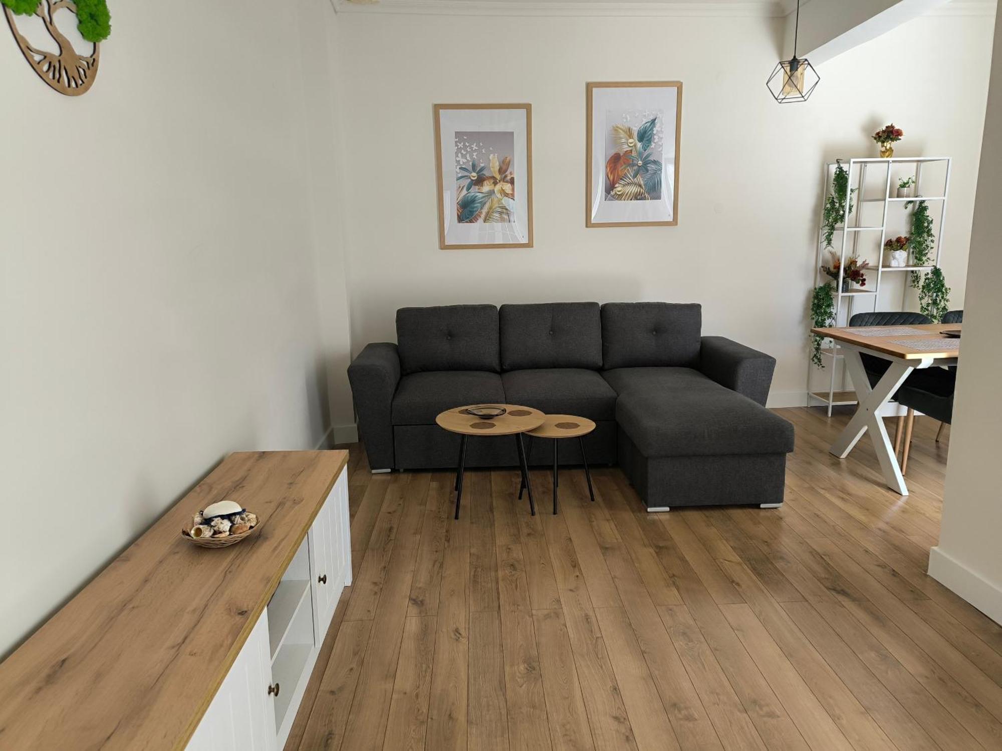 Port View, Veranda, 80 Sqm, Spacious Place For 6 Thessaloníki Ngoại thất bức ảnh