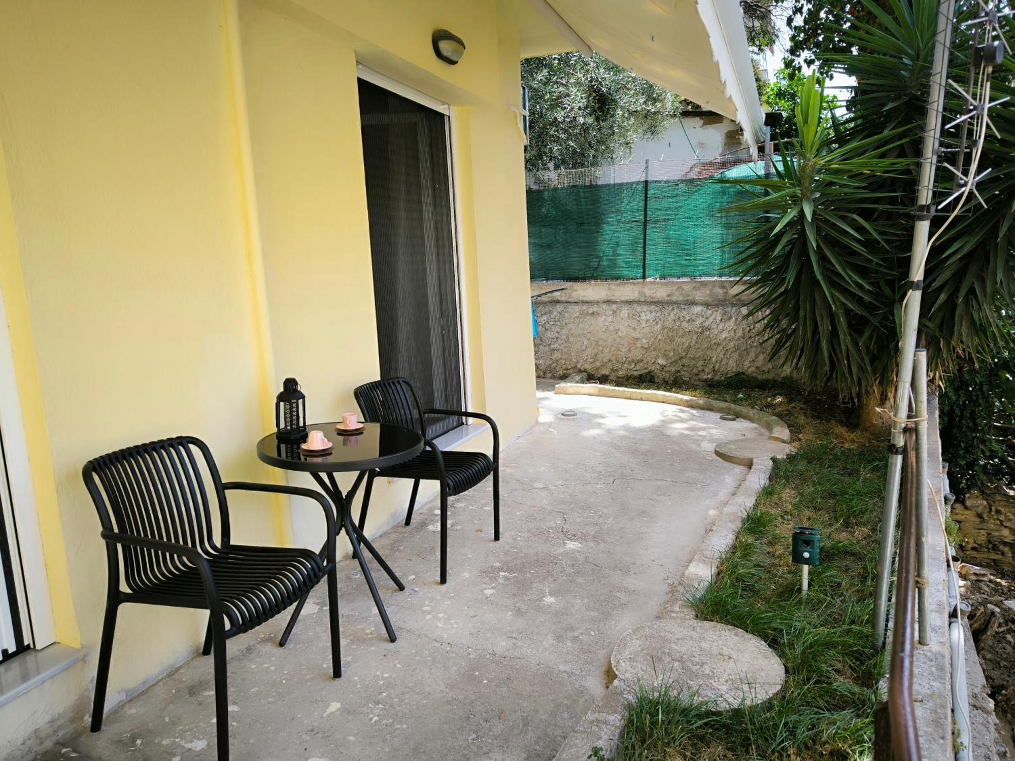 Port View, Veranda, 80 Sqm, Spacious Place For 6 Thessaloníki Ngoại thất bức ảnh